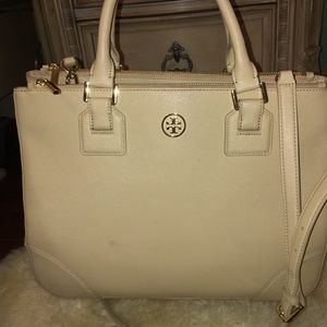 Tory Burch Large Robinson Tote Handbag✨